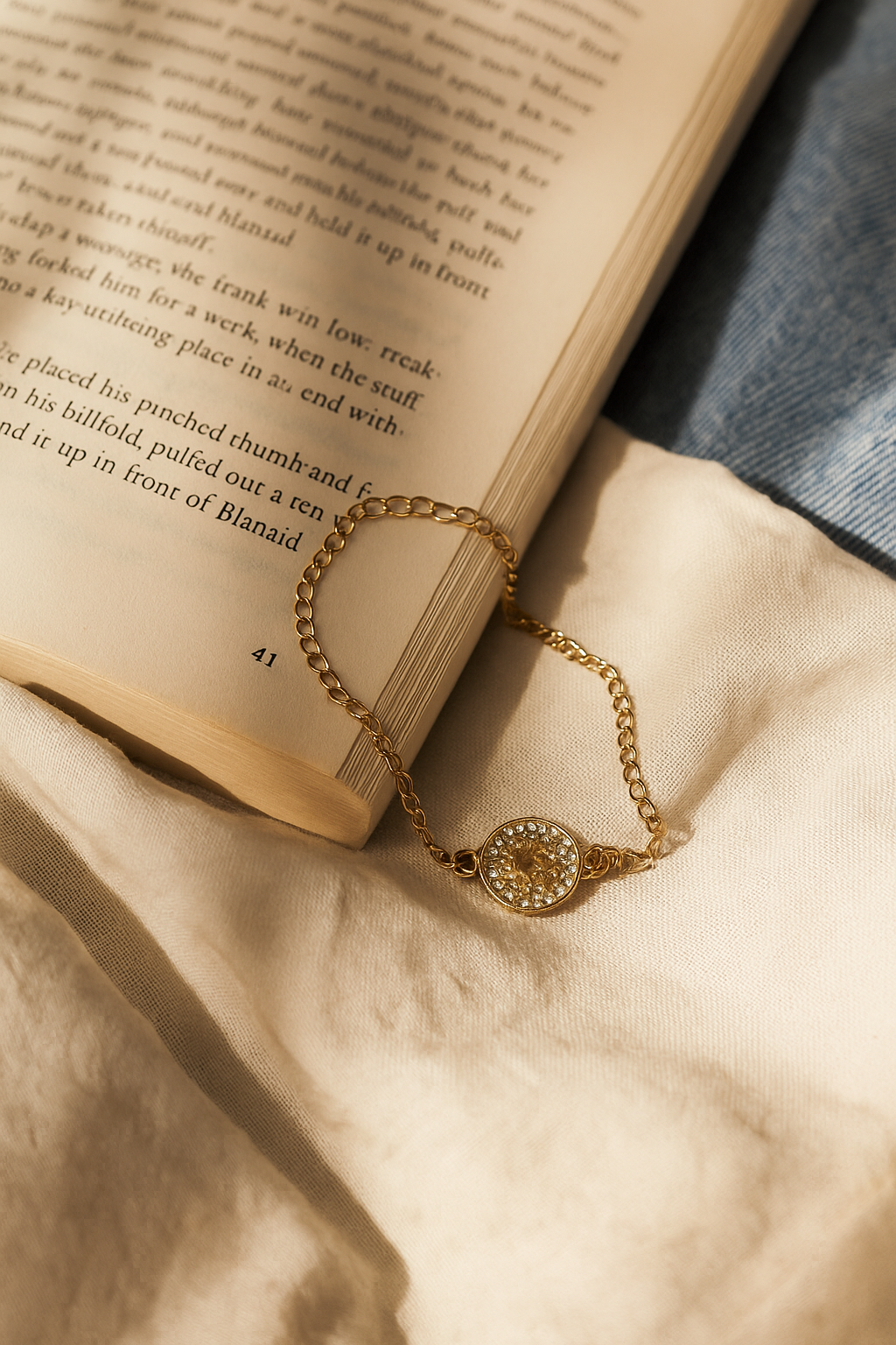 Dainty Sparkle Medallion Bracelet